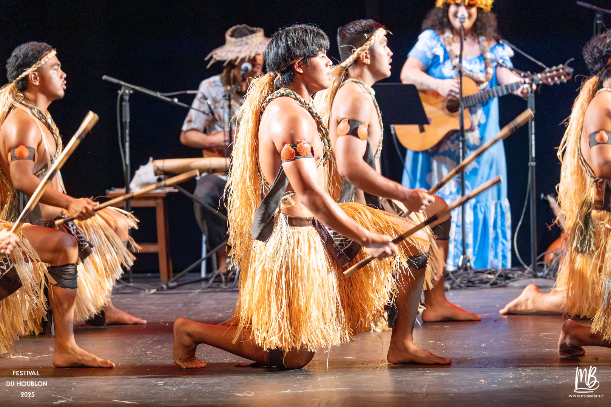 20250820 D'UN MONDE A L'AUTRE (ILE DE GUAM) MB 64